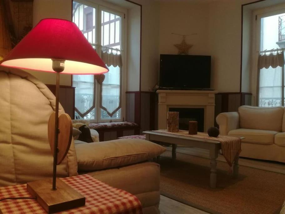 Centre Cauterets, Appartement 72M2 Pr 7 Personnes Exterior photo